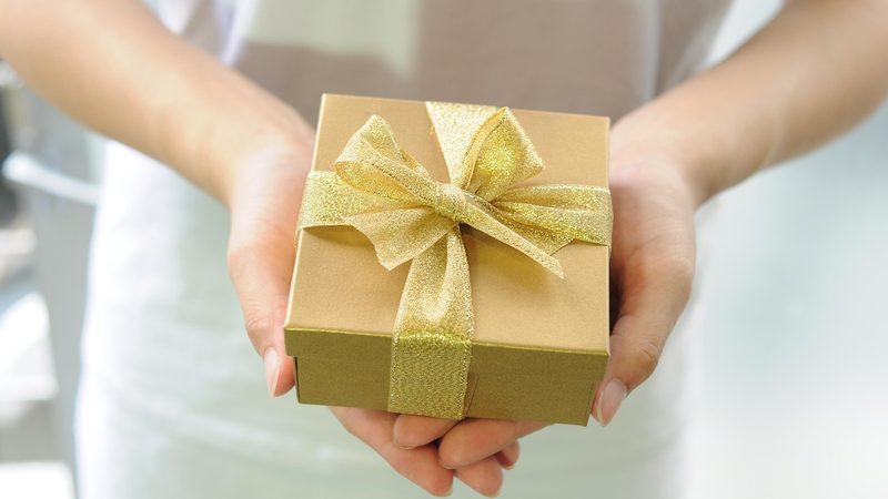 ギフトボックス お土産 世代別 早見表
